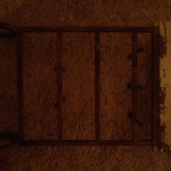 COPY - Shabby Chic.jewelry.tea cups Holder - Picture 2 of 3